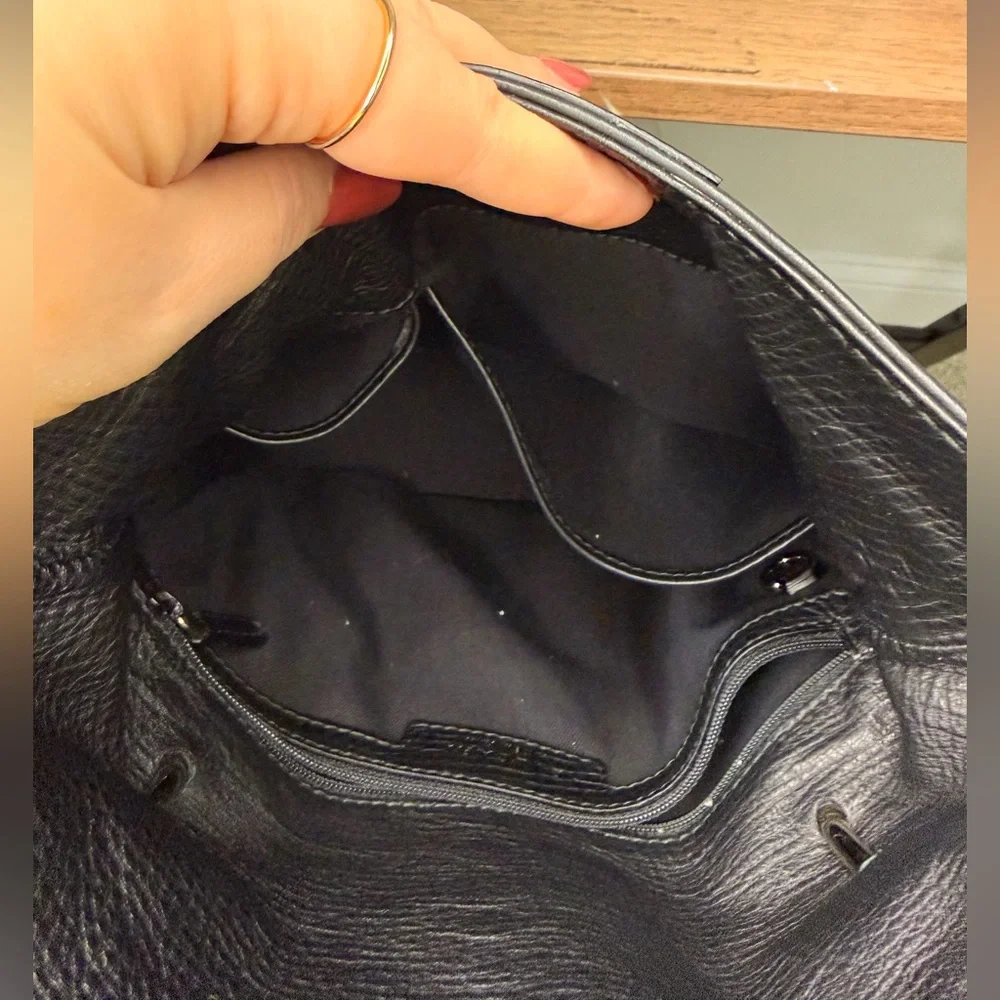 Bvlgari Leather Leoni Tote/Crossbody Bag - Picture 16 of 16